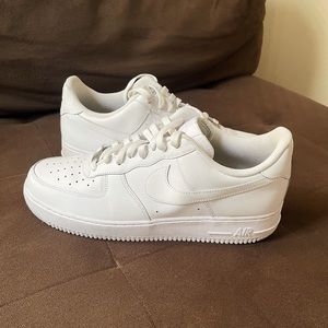 Air Force 1s Nikes (White) 👟 USE AFFIRM TO MAKE PAYMENTS 🔥